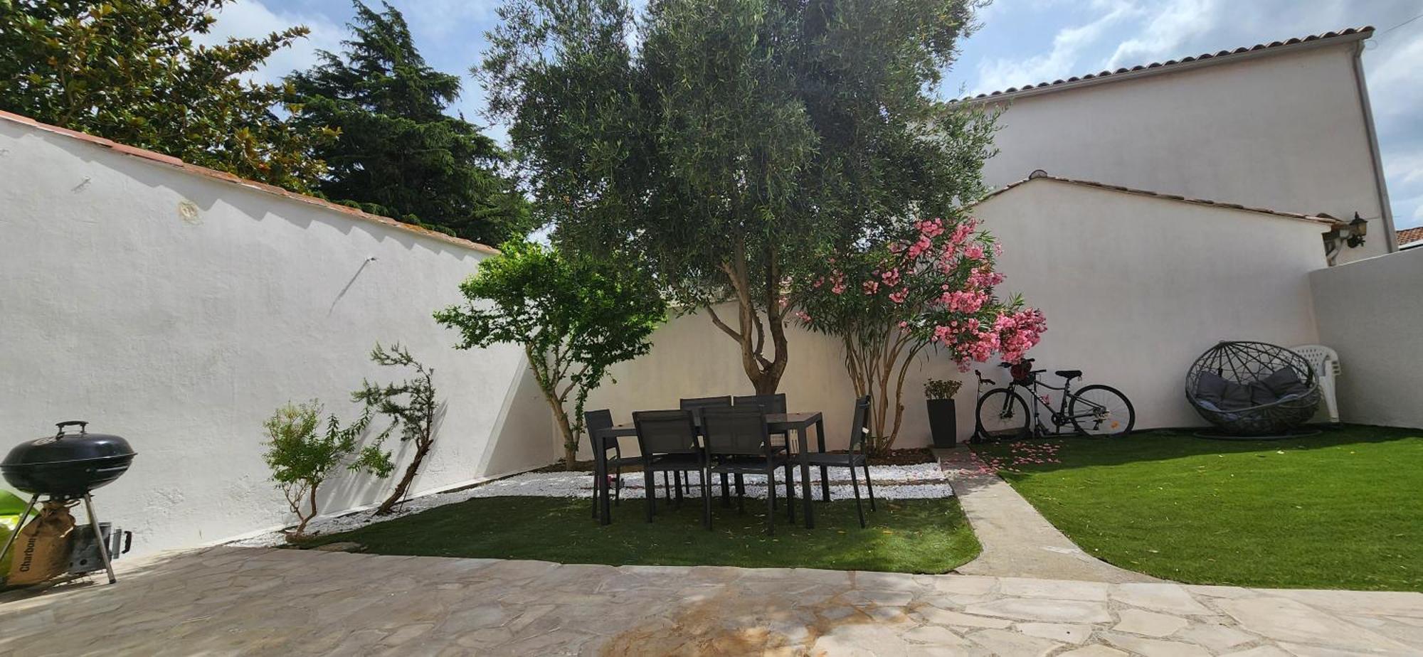 Villa Papillons Narbonne Centre Exterior photo