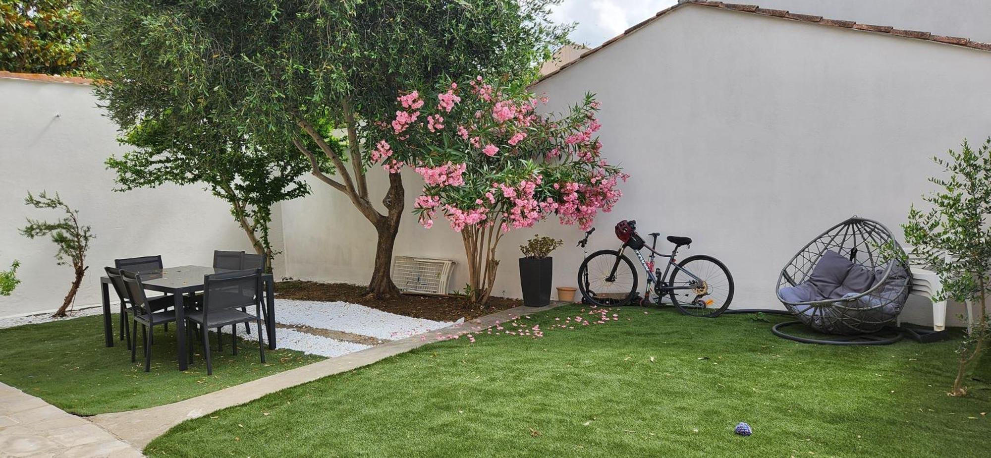 Villa Papillons Narbonne Centre Exterior photo